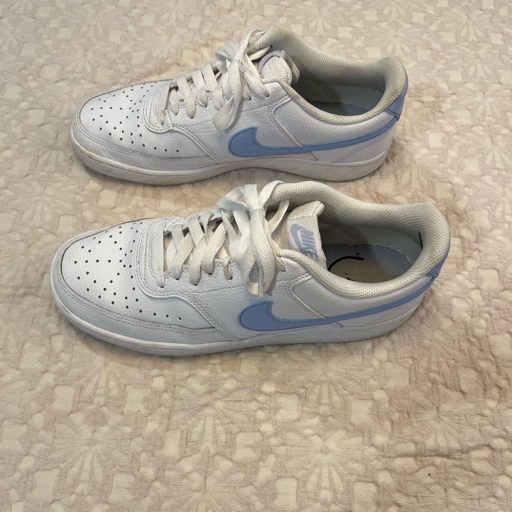 Nike Court Vision Lows